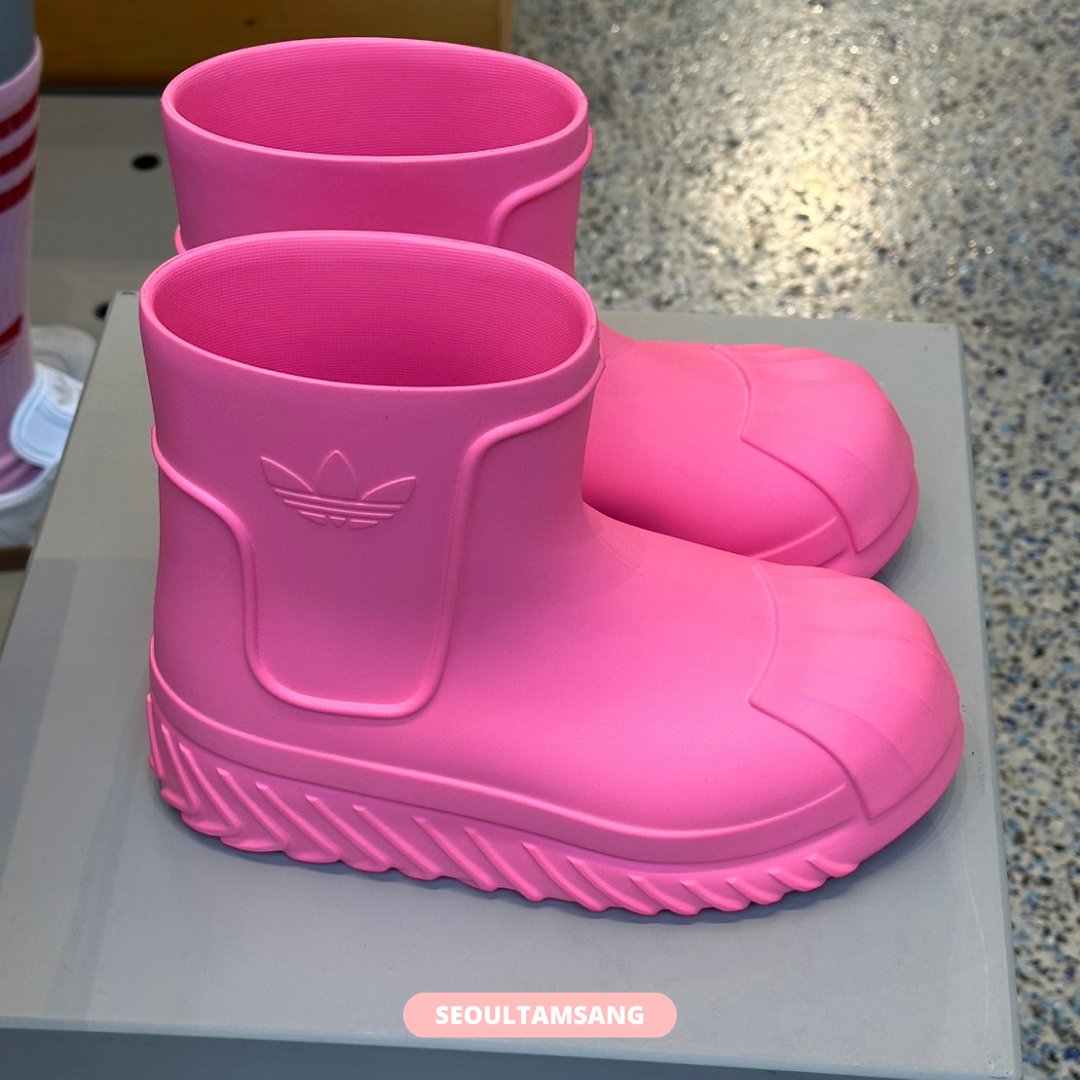 seoul_tamsang's tweet photo. ADIFOM SUPERSTAR BOOT ♡ มีสีชมพูด้วยนะคะ ไปเจอที่หน้าช้อปมา สวยไม่แพ้สีอื่นเลย
ใครอยากได้สีไหนไซส์ไหน กระซิบได้เลยค่ะ 💌
าคา 4,570 บาท
(ราคารวมทุกอย่รางเรียบร้อยแล้ว ทางร้านไม่ได้รับมัดจำนะคะ)
#พรีเกาหลี #พรีออเดอร์เกาหลี #Adidas #ADIFOM #SUPERSTARBOOT https://t.co/Bn66vEBuRZ