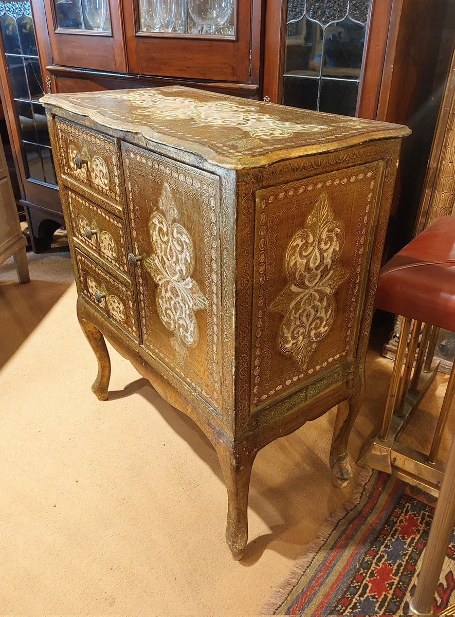 eversleybarn's tweet image. #Florintinecabinet #victorianprint #shellbox #shellbowl #WW1postcard #judismithantiques #eversleybarnantiques