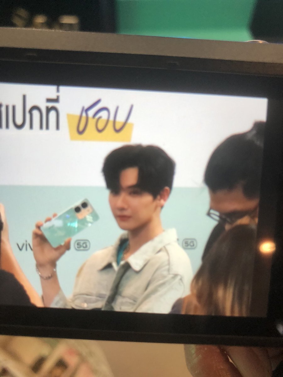 JoongNineTrash's tweet photo. Nagpapicture pa lang wala na ko beses 😭

#นายท่านกรชิต https://t.co/rBAMkIqNhf