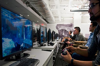 InvestInSpain's tweet photo. Videogame developer @InfinityWard has announced that it is setting up a  team in #Barcelona to develop the next instalment of its flagship  product, #CallofDuty

More info here ➡️https://t.co/DR2wgTXFWd

#spain #videogames #investinspain https://t.co/u429GT7PRY