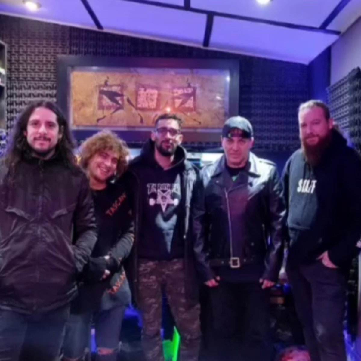 Ensayo de #LaEsfinge  <a href="/CristianCastro/">Cristian Castro</a> 🎸💥🤟