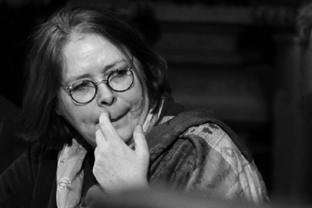 .
In memoriam Frederike Huygen
Afgelopen zondag, 9 juli, overleed designhistoricus Frederike Huygen in Amsterdam.

In 2015 schreef ze voor Dutch Design Daily een serie artikelen over Nederlands design erfgoed, vandaag wordt deze serie herhaald - dutchdesigndaily.com/nl/nieuw/memor…