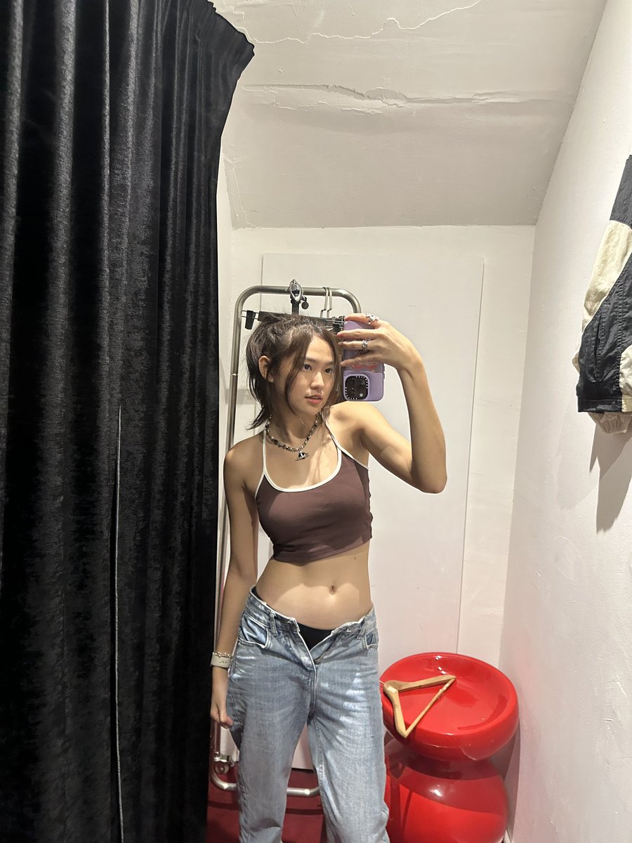 kimbolitham's tweet photo. curated vintage &amp; thrift store shopping @ jb 🤎 https://t.co/U55AziOa7F