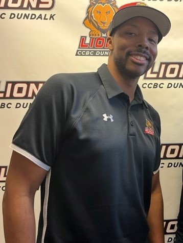 CCBCDundalkLion's tweet photo. Happy birthday @DeaconsVoice!! https://t.co/ppigI8dtsS