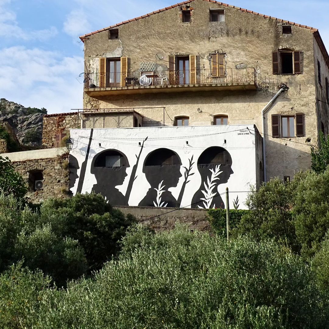 brababella's tweet photo. #Streetart by #DaviddelaMano @ #Urtaca, #Corsica, France, for #Popularte curated by #FabienFlori
More pics at: https://t.co/oVyT6Uxc4O
#streetartUrtaca #streetartCorsica #streetartfrance #francestreetart #arteurbana #urbanart #murals #muralism #contemporaryart #artecontemporanea https://t.co/Xs6DuBYQgg