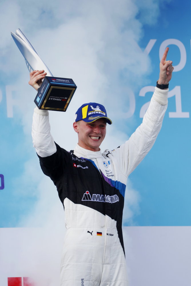 HoursofRacing's tweet photo. On this day in 2021, @maxg_official scored his 3rd career @FIAFormulaE win at Brooklyn Street Circuit #ABBFormulaE #FormulaE #FE #NYCEPrix https://t.co/6OvpqPryeR