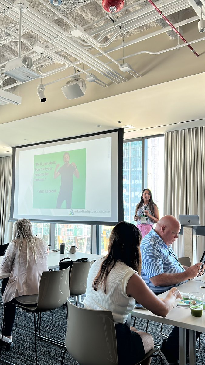 kunnmel's tweet photo. Go @_mrs_pratt!! @misdcte #ULSummit23 @UnchartedLRNG https://t.co/B4CLKsyyKw