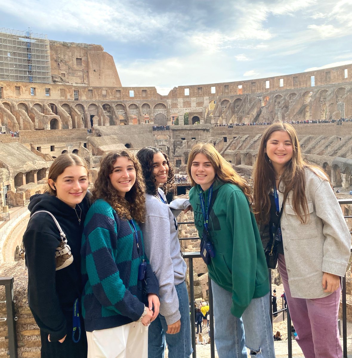 VertoEducation's tweet photo. Turn the world into your campus with Verto, and let the fellow learners you meet become your lifelong friends. The experience of exploring diverse cultures together and the shared memories from places like Italy or Argentina will create bonds that last a lifetime. https://t.co/DNvE9WydGv