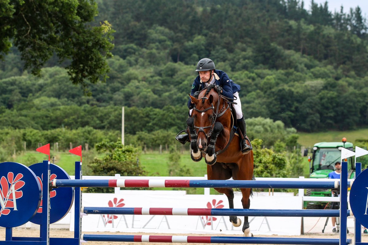 Chacco’s Lando &amp; Cambridge feeling in good form, jumping well &amp; picking up good results on our 1st week in Spain🇪🇸Well done <a href="/camillabingham/">Camilla Bingham</a> &amp; Donvier. Jumping great rounds throughout the weekend. Thanks to Maeza for putting on a lovely show. Next stop La Coruña
📷 <a href="/camillabingham/">Camilla Bingham</a>