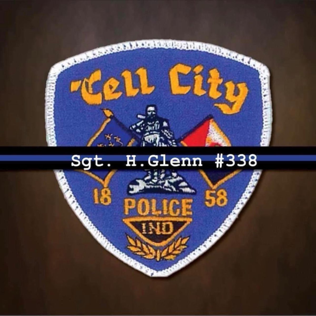 IndianaLawEnfo1's tweet photo. Heather Glenn graduated on September 22, 2000 with the 144th Basic Session of the Indiana Law Enforcement Academy. π Some pictures of her name on the class plaque. #TellCityIndiana #sgtheatherglenn #HeatherGlenn #IndianaFallenOfficer #tribute #IndianaPolice https://t.co/P3Nfht078B