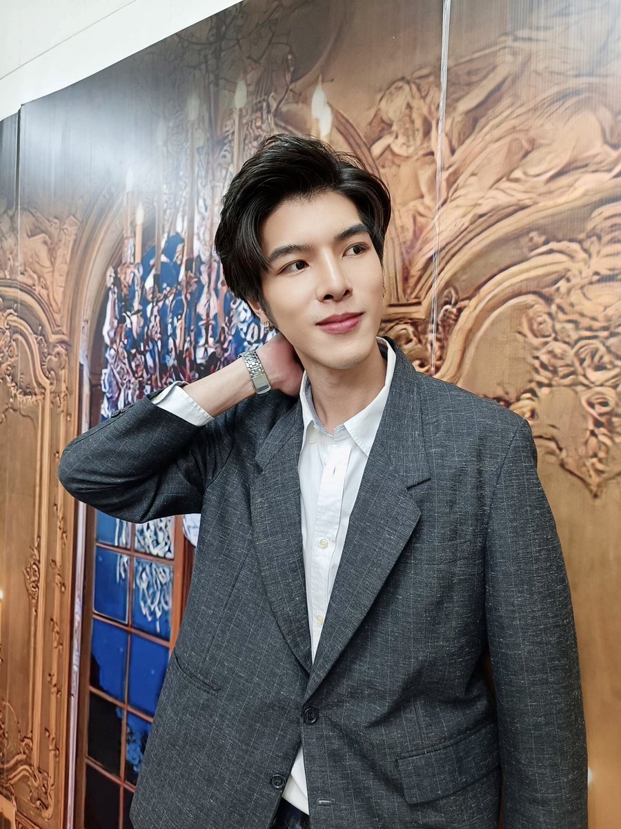 nattawatkorn33's tweet photo. ผู้กลับมาเยือนซ้ำสอง 🤯😆
#popdavance #popdavance2023
#kornnattawat #nattawatkorn #มังกรไม่ใช่มังกือ
@redmodelling #redmodelling #superredmodelling
@korysecret @somspn8889 #ป๊าโก้ม๊าส้ม
เข้ากลุ่ม "ด้อมมังกร" OpenChat
https://t.co/Km0AtejRUt https://t.co/Q5BR0b9jX5
