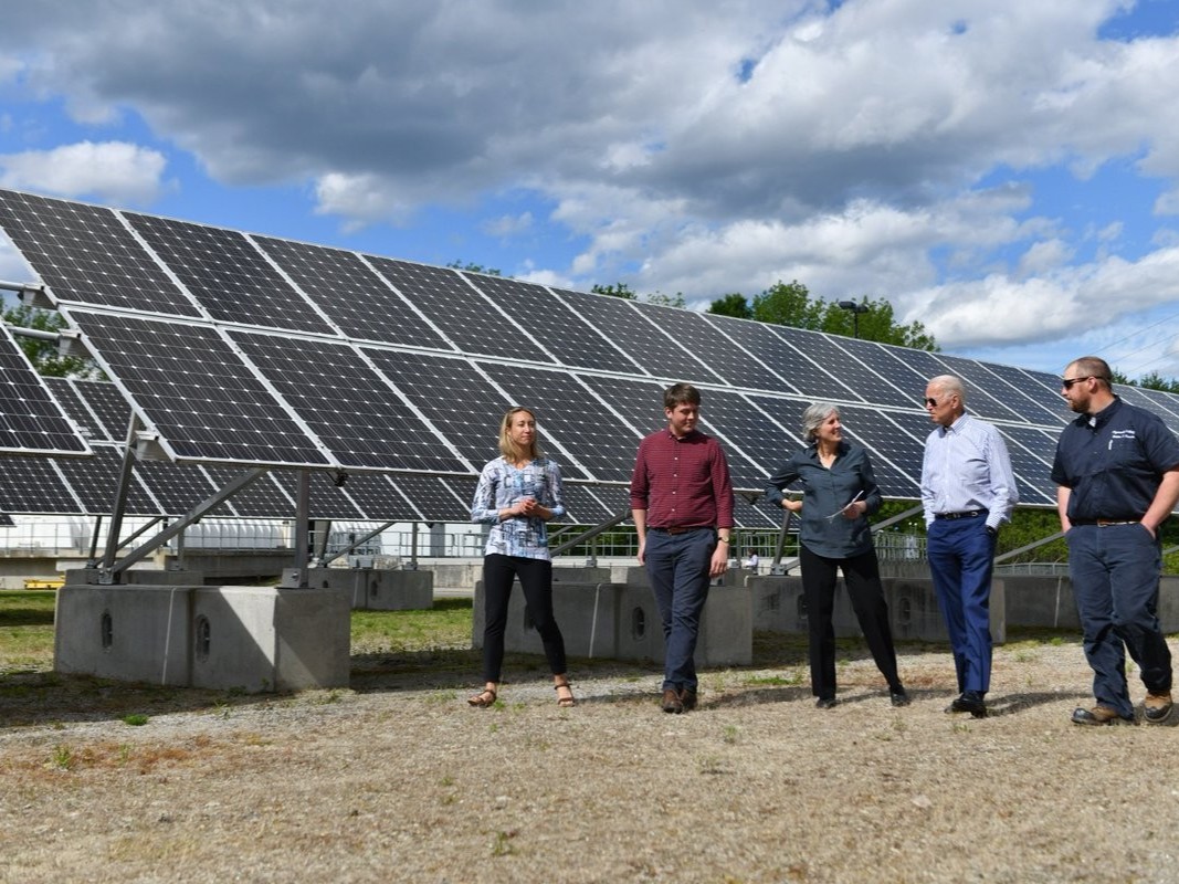 GREAT NEWS: U.S. carbon emissions have fallen for the first time in the Biden era.

U.S. emissions fell by 5%, or 105 million tons, compared to the same time last year.

Renewables also generated more power than coal through the first five months of 2023. 👏