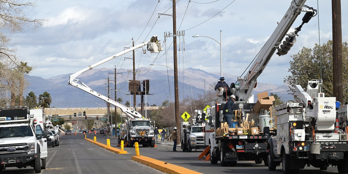 NVEnergy's tweet image. Today, July 10, is #LineworkerAppreciationDay, commemorating the contributions of the men and women who bring electricity to customers across the country and honoring the legacy of Henry Miller, one of the founders of the IBEW. @IBEWlocal1245  #IBEWLocal396