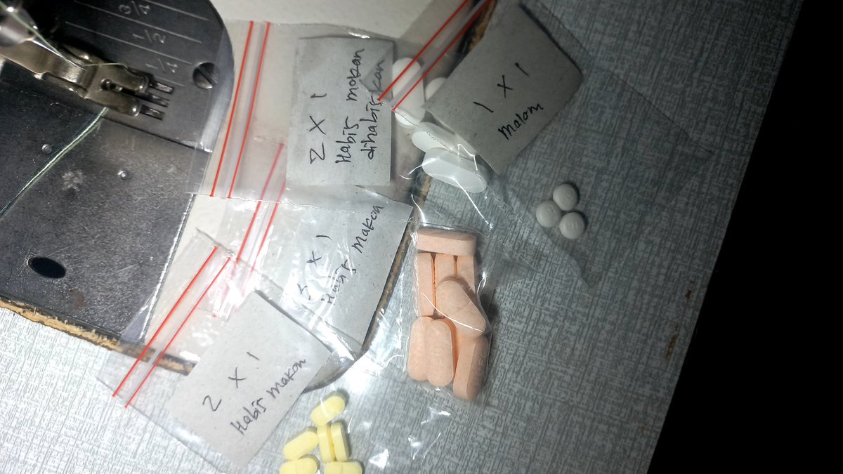 Via (@_darkside_____) on Twitter photo 