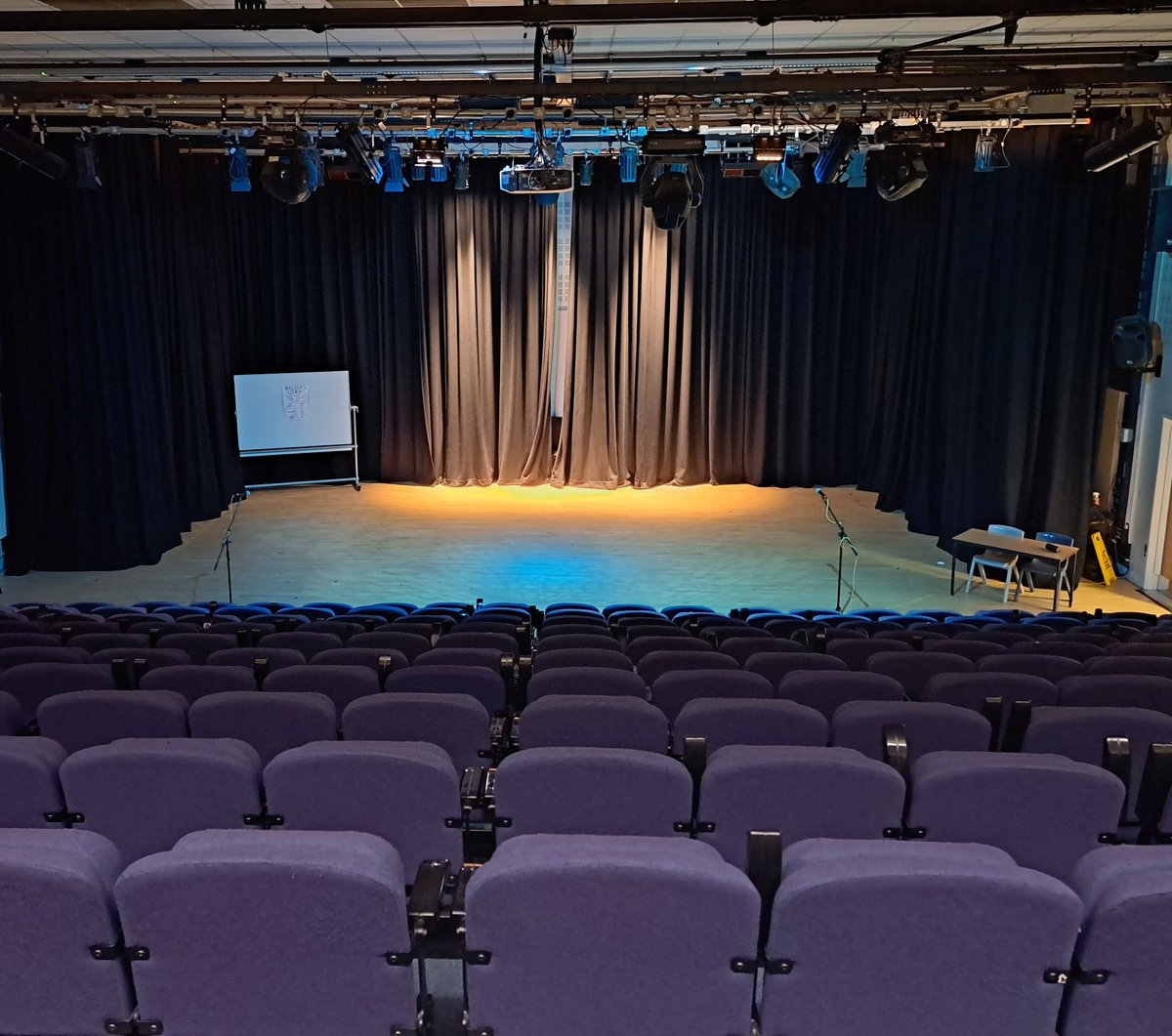 MrsCloseDrama tweet media