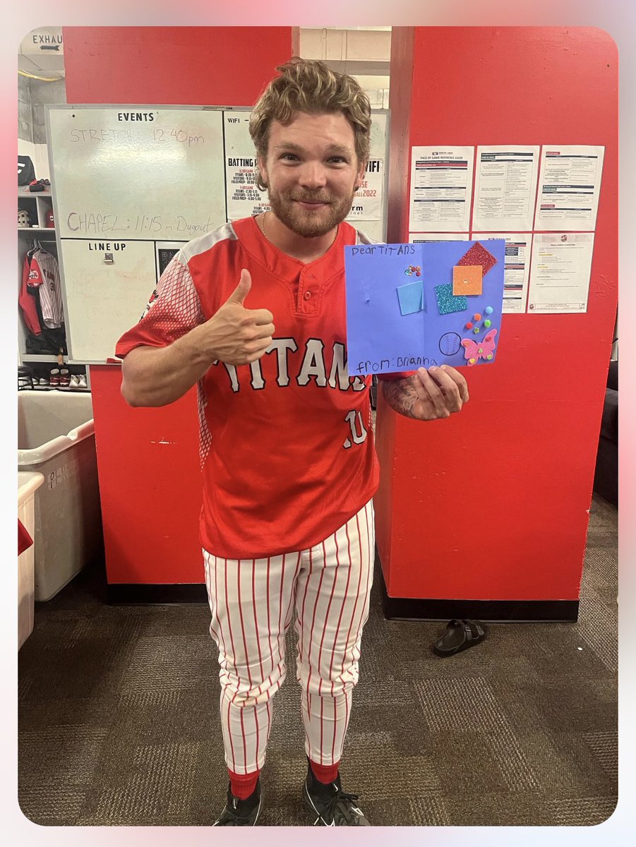 PortobelloELC's tweet photo. Thank you @titans_ottawa for a great game and for sharing these pictures with the cards the children made for you. https://t.co/CHAbJAXxrX