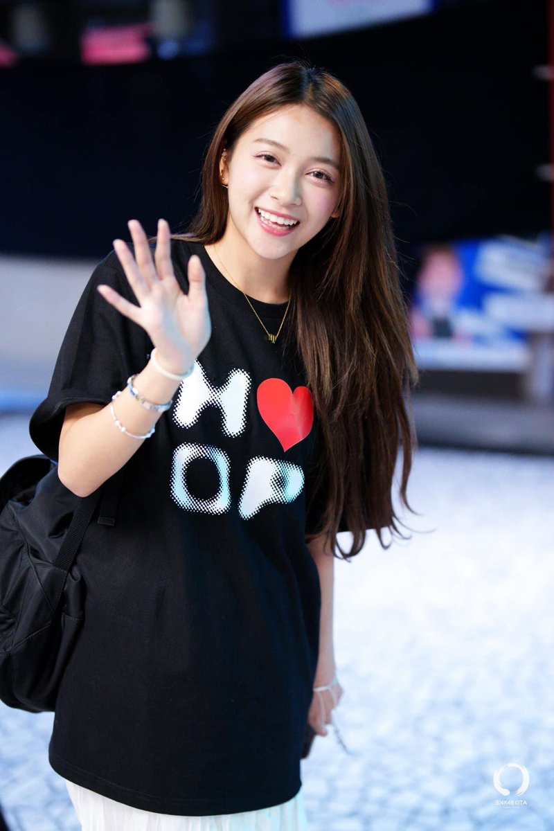 stat48ota's tweet photo. แพลนคอนเสิร์ตรุ่น3, ไลฟ์ตู้ปลา ขยันและน่ารักแบบนี้ ต้องซื้อบัตรไปดูน้องฮูพและเหล่ากระต่ายกันเยอะๆแล้ว ล่ะ 🐰🐰🐰
"Rabbit in Wonderland"
คลิกซื้อเลยยย =>
https://t.co/ZIHIjs72Qo

#HoopBNK48 #BNK48 https://t.co/XWGI8b1qSZ