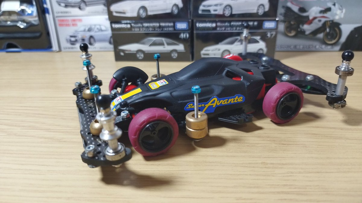 SASAKI96149285's tweet photo. コッチは再調整必要だなぁ💦
#SUPER・AVANTE・Jr #ミニ四駆 https://t.co/HXiCHmgsNv