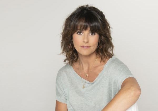 NMalaboeuf's tweet photo. Classement #TVNOTES2023 de @puremedias/
@RTLFrance des animatrices de la saison :
🥇 @LeaSalame (19%)
🥈 @FaustineFB (18%)
🥉 @BabethLemoine (12%)
4⃣ Karine Le Marchand (9%)
5⃣ Laurence Boccolini (8%) https://t.co/mdwH5N5XsV