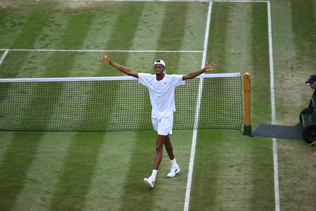 Wimbledon's tweet image. The emotions of reaching a first Grand Slam quarter-final 🙌

#Wimbledon | @chris_eubanks96