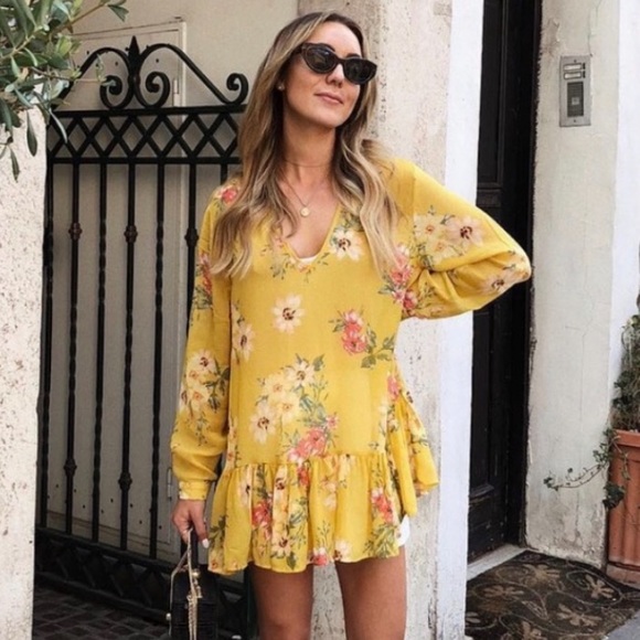 So good I had to share! Check out all the items I'm loving on <a href="/Poshmarkapp/">Poshmark</a> from <a href="/crispcloset/">crispcloset</a> #poshmark #fashion #style #shopmycloset #luckybrand #rickis #zara: posh.mk/nNyvnOPPjBb