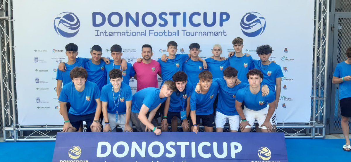 Fotos de nuestros equipos <a href="/donosticup/">Donosti Cup</a>