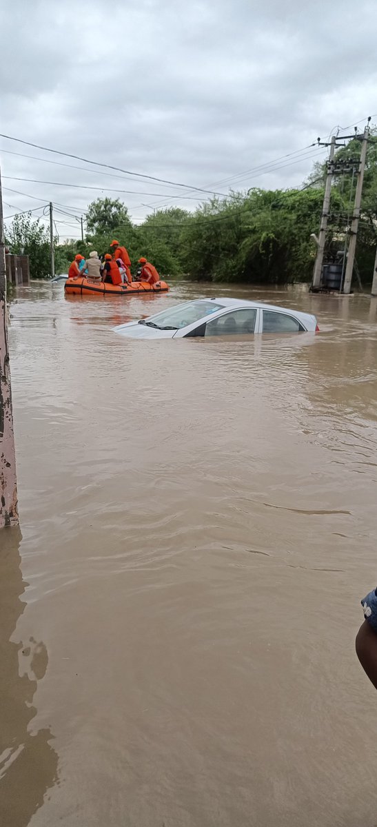 SinghDeep8490's tweet photo. Flood Alert This time https://t.co/MSgOhfIATo