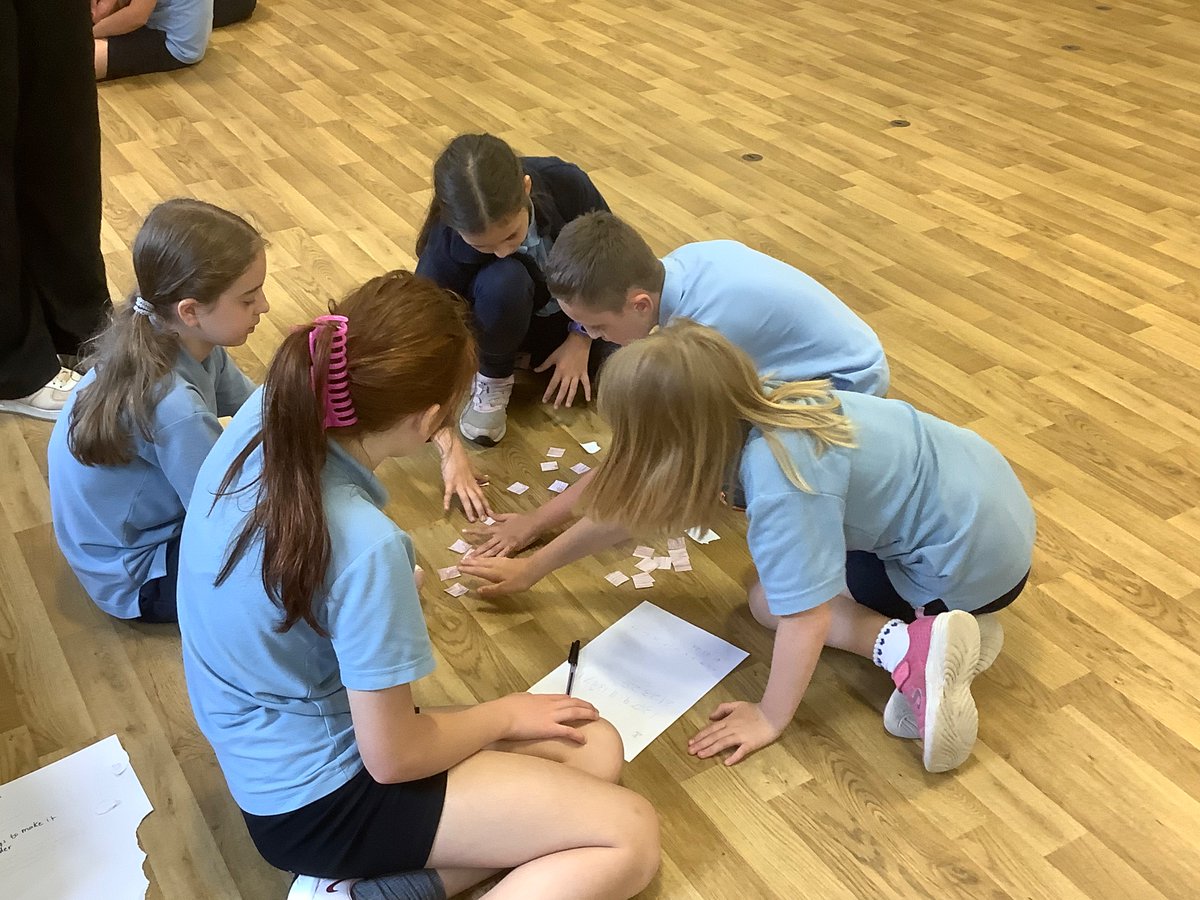 CosgrovePrimary's tweet photo. Class 2 are now visiting the Monday Morning Maths Mayhem!
More reasoning and problem solving going on using consecutive numbers, playing cards and coins this time.
♥️♦️♠️♣️ 🪙🪙🪙🪙 1️⃣2️⃣3️⃣4️⃣5️⃣6️⃣
#MathsisFun #MathsMorning #CosgroveFamily #LearningTogether #MakingMemories https://t.co/Eioy3phKSa