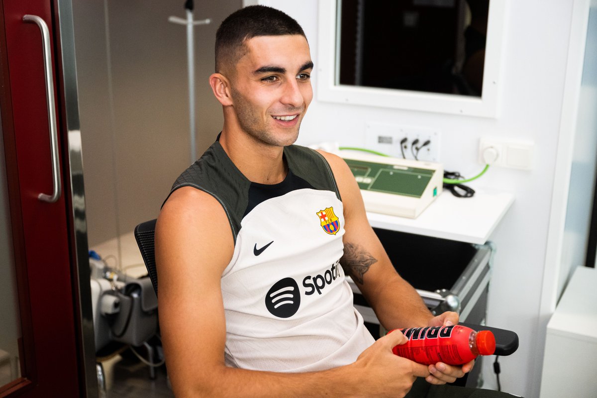 FC Barcelona tweet media