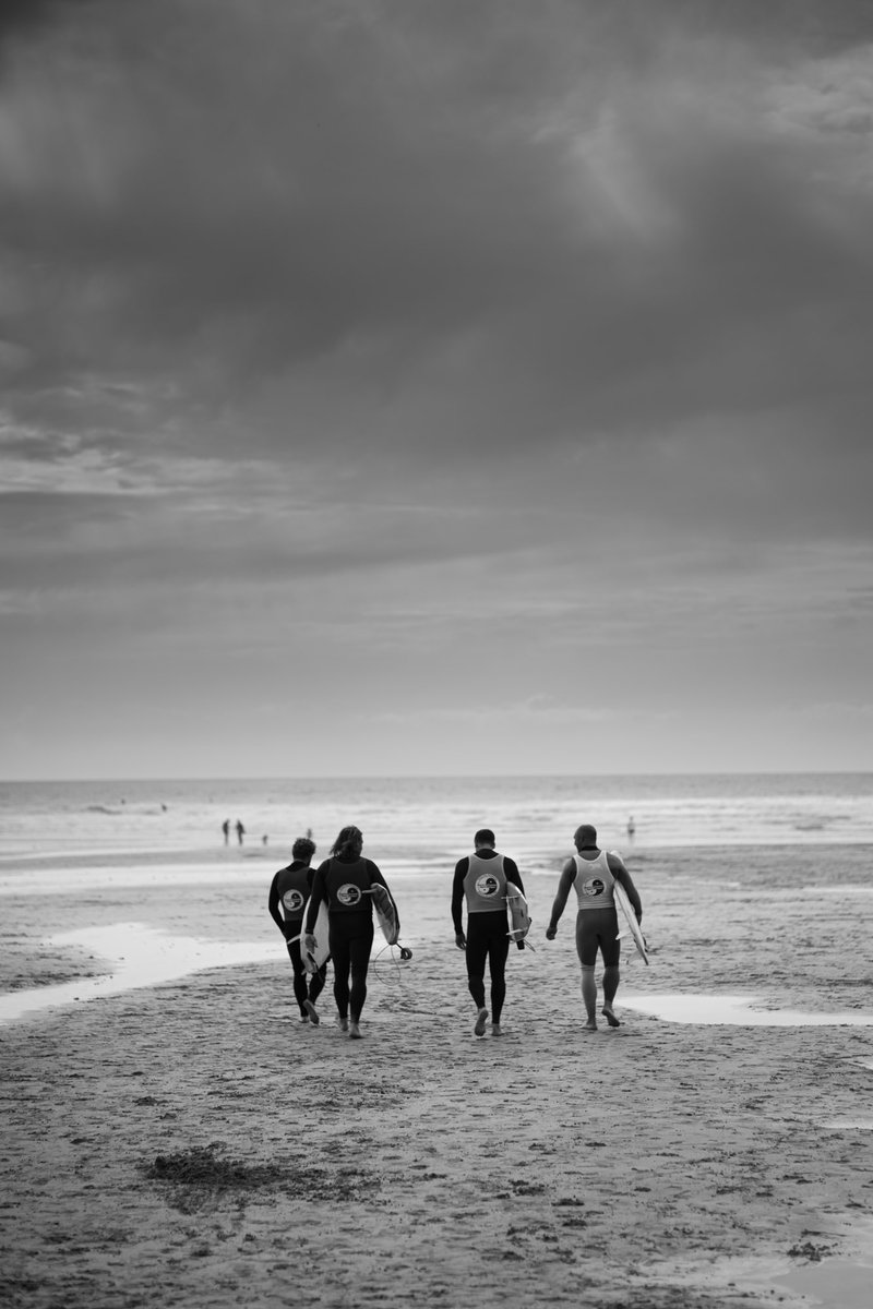 jampublic's tweet photo. Heading out for the men’s final at the Twin Fin Fandango Comp on Saturday. Shot on my Leica SL.
-
#leicaSL #leica #blackandwhite
#leicacamera #surf #blackandwhitephoto #leicaworld #leicas #leicalook #newquay #stance #tandcsurfdesigns #fistral
#fadetoblackpeek https://t.co/N216y1tAni