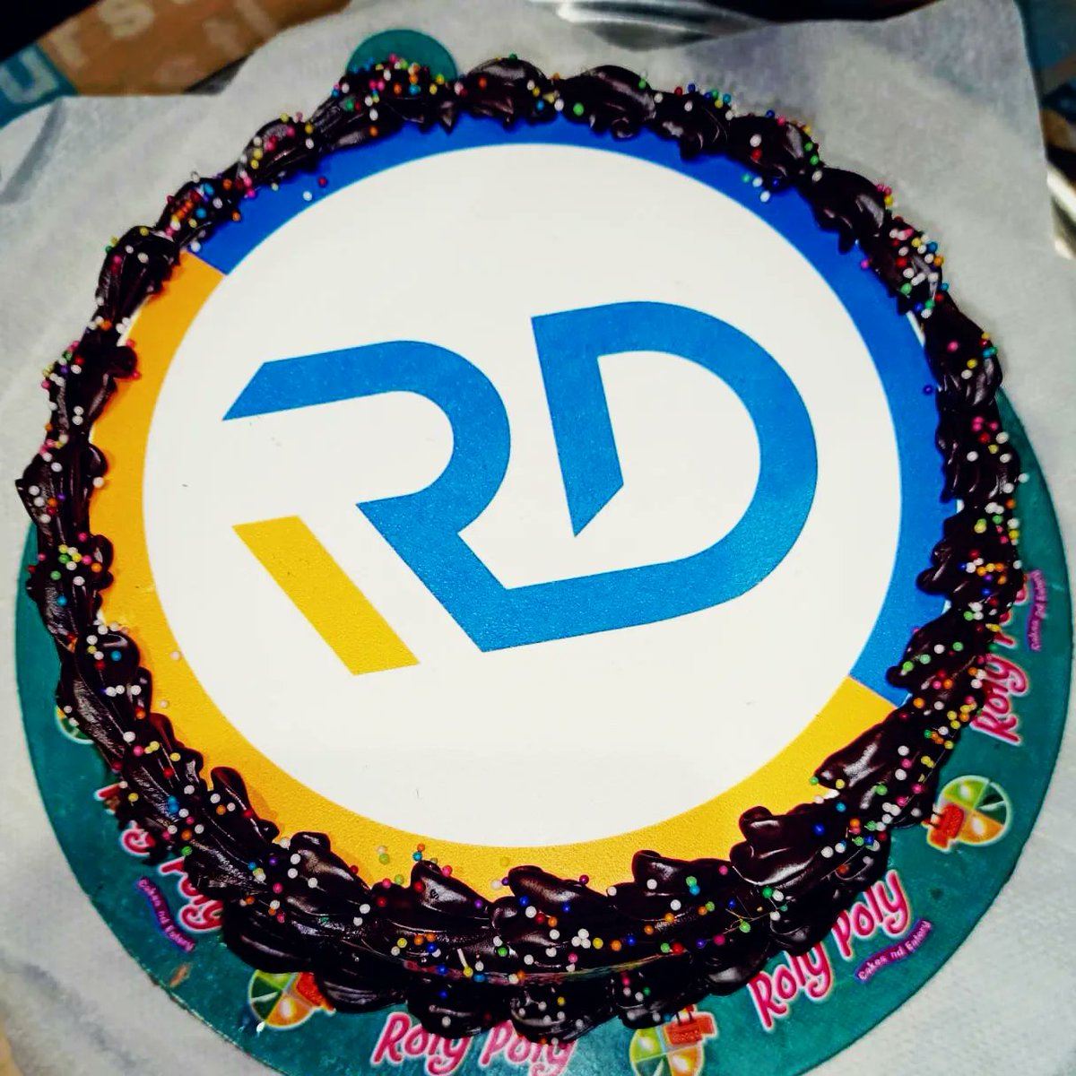 rd_infotech's tweet image. Company Anniversary!
#CompanyAnniversary #AnniversaryCelebration #Milestone #Gratitude #Success #Teamwork #Innovation #MakingADifference #CheersToYears #CompanyAnniversary #MilestoneCelebration  #SuccessStory #TYPO3 #Frontend #WordPress #Laravel #WeLoveTYPO3