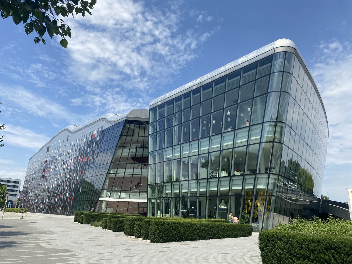 nuclio_pt's tweet photo. 📣 Se está em Cracóvia, não pode perder a #EAS2023, no @ICEKrakow. O NUCLIO e o #PLOAD também marcarão presença!
📣 If you are in Krakow, the place to be is at the #EAS2023 annual meeting, at the @ICEKrakow. #NUCLIO and PLOAD are there too!
@EAS_meeting @astro4edu @Astro4Dev https://t.co/vvk74DV8fH