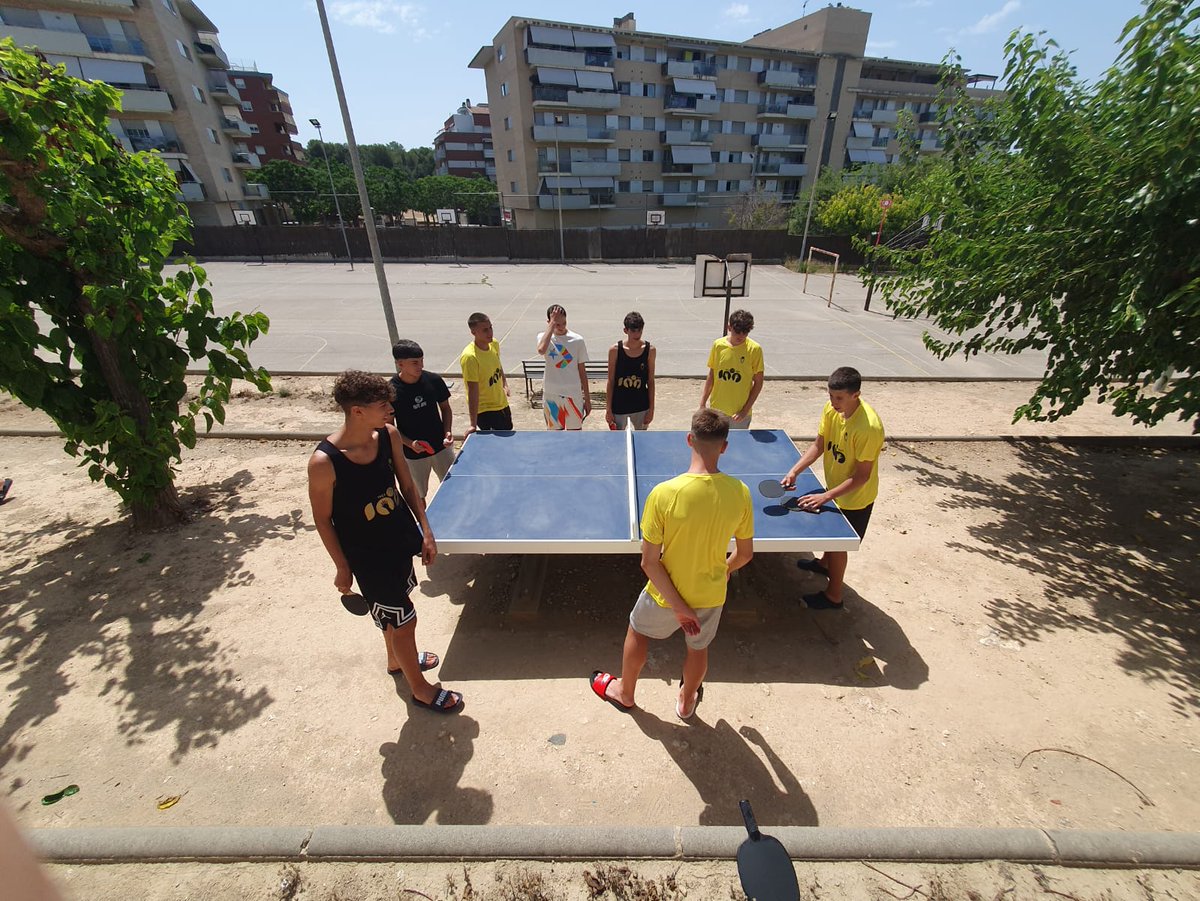 FCBQtecnic's tweet photo. CAMPUS l 🏀A Tarragona els cadets amb màxima intensitat sota les ordres del seleccionador català Salva Maldonado! 📷@FCBQ https://t.co/HawwxW8uKw