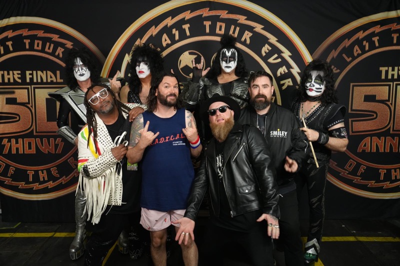 Skindred tweet media