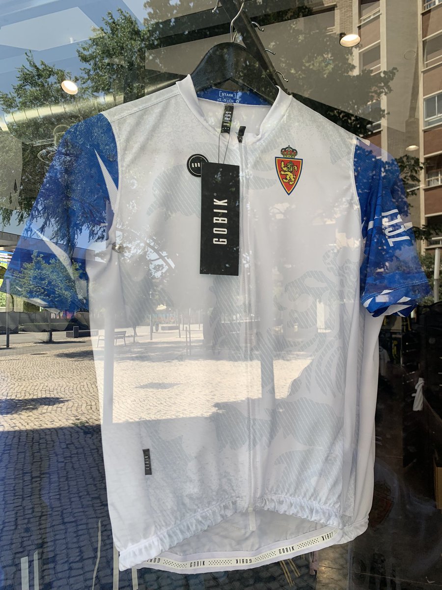 MI SUEÑO HECHO REALIDAD!. 🤩

<a href="/RealZaragoza/">Real Zaragoza</a> y ciclismo y además <a href="/gobik/">Gobi Krishnabal</a>!.