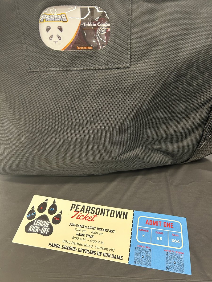 MrsCooper1991's tweet image. What a great welcome walking into Pearsontown this morning. #pandaslead #pandastrong #pandaslevelup