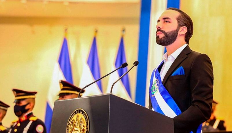 ElMundoSV's tweet photo. #PolíticaSV | Nuevas Ideas proclama candidatura presidencial de Bukele para 2024
https://t.co/gso7PnRlCm https://t.co/Iu0AfZCMDX