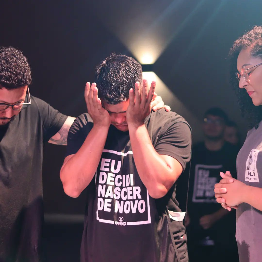 FOliveira1895's tweet photo. Eis que tudo se fez novo, eu te amo meu Jesus 🙏🏽🙌

Bom dia, uma ótima semana a Todos !

#Jesus #MeuSalvador #Batismo https://t.co/mwcaShUQsr