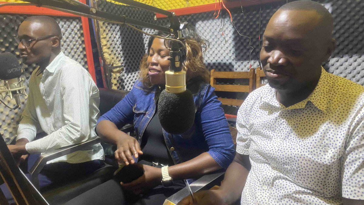 phauganda's tweet photo. HAPPENING NOW:
Radio talkshow at SEKE FM.
Topic: Sexual Gender-based violence amongst adolescent and young persons in luwero
#PHAUCARES #Power_project #Luwero https://t.co/BnronvY6Be