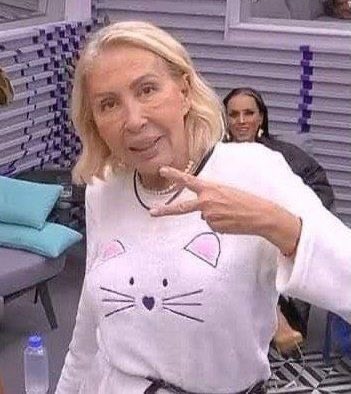aisharancier's tweet photo. 14 años hablando mierda en esta red. a los que me siguen desde el principio, los
llevo https://t.co/wsmiYrGRqR
