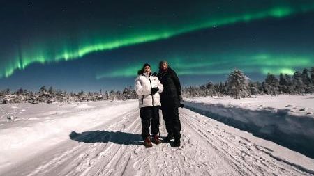 choquei's tweet photo. 🚨MUNDO: Aos 81 anos, melhores amigas dão a volta ao mundo em 80 dias e visitam 18 países juntas. https://t.co/xuDorK7qG7