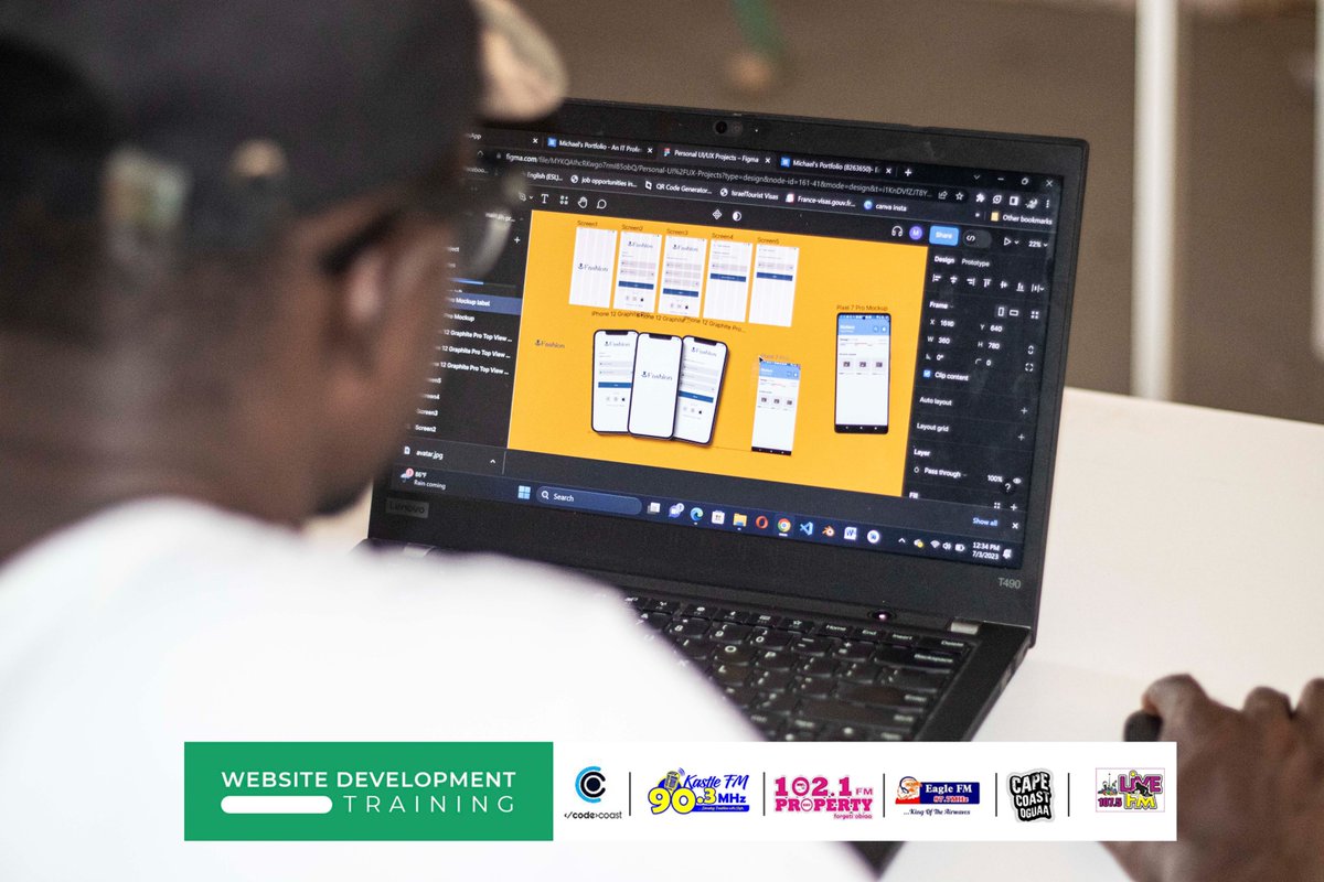 coast_code's tweet photo. Trainees trying to use the knowledge gained in HTML and CSS to create a responsive navigation bar
#codecoast
#centraltechub
#centralregion
#capecoast https://t.co/vZBt6EQqDF