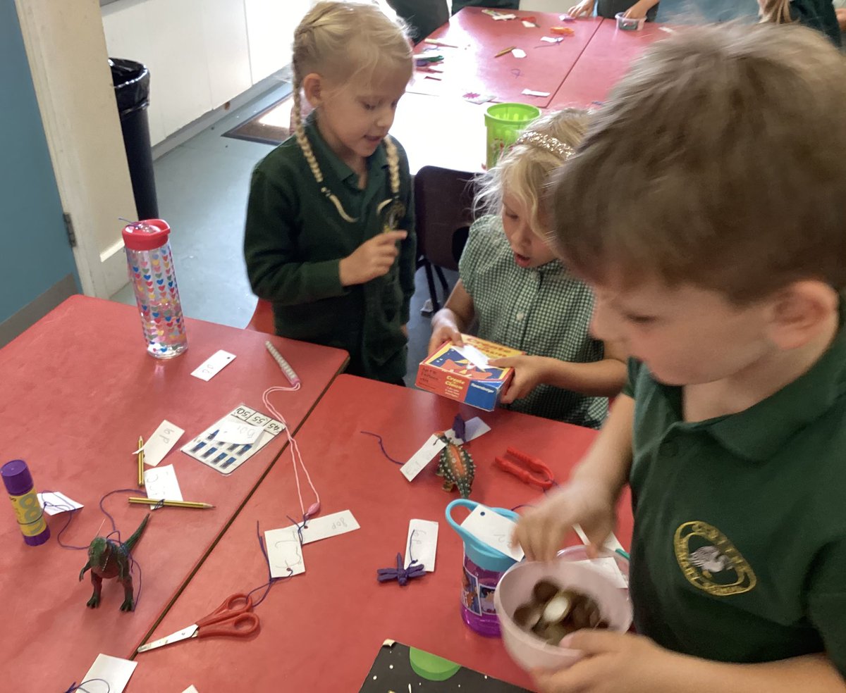 PrimaryClutton's tweet image. Maple Class have been busy ‘shopping’ today! #money