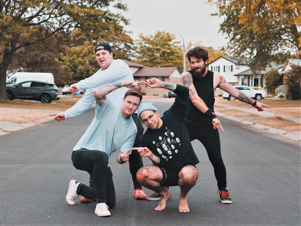 Ontario's <a href="/MooreAveBand/">Moore Ave</a> has unveiled their single, "Relapse" along with a music video to accompany the release. Head to #CanadianBeats now to learn more! canadianbeats.ca/2023/07/10/moo… <a href="/ThatEricAlper/">Eric Alper 🎧</a>