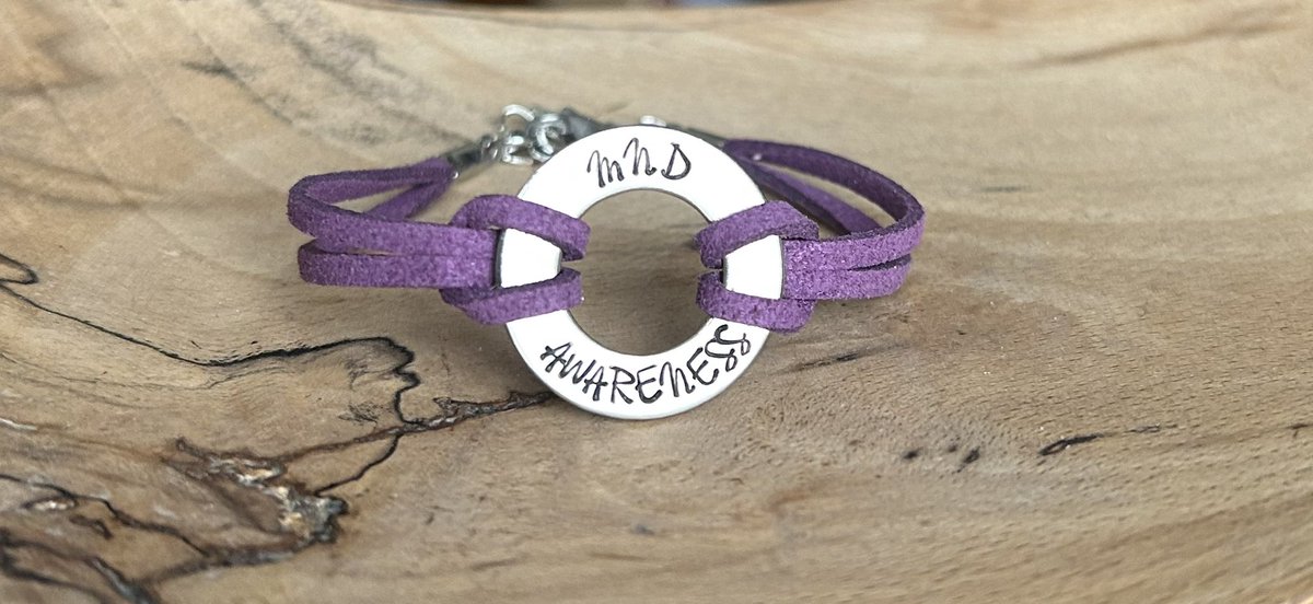 Valkyrie_2020's tweet photo. ✨MND Awareness✨

You can find my MND listing in my Etsy shop. Message options and cord colour's available to browse through. #MND #mndawareness https://t.co/ASVcDO4eEf
