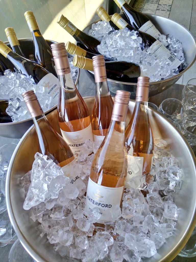 WinewithLebo's tweet photo. What a beautiful wine tasting event hosted by yours truly. π·βΊοΈ
Thank you so much to everyone who attended & a very special thank you to @Sims_the_Somme. I wouldn't have done it without you. β€οΈππ½π·
#WinewithLebo https://t.co/vZQN3b1GXL