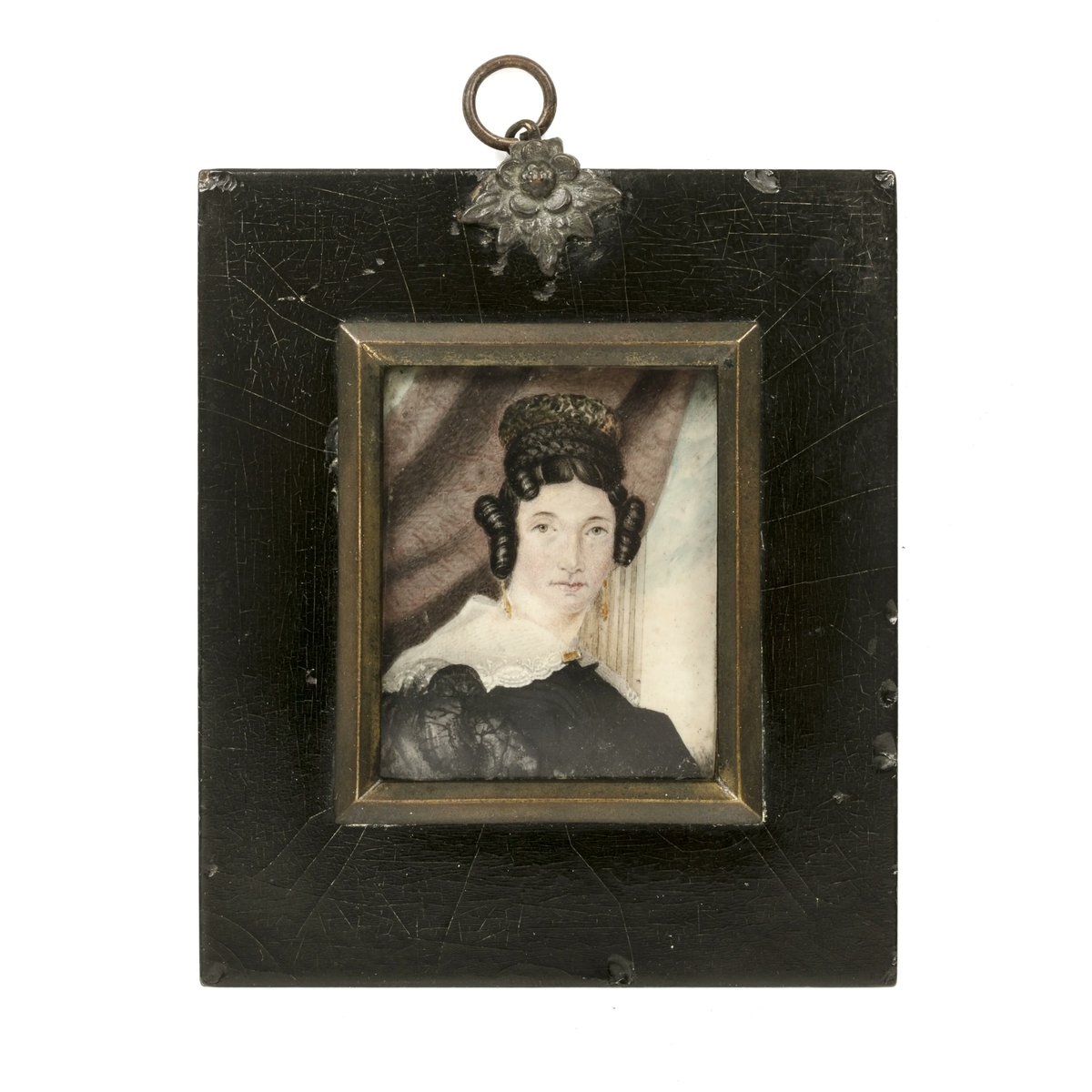 Lot 548 in Mallams’ 12th July Picture Sale is a miniature portrait (est: £1K-£1.5K) by Edmund Edgar (1804-1854) who was born in England, but sent to Sydney, NSW, Australia in 1826, after being convicted of robbery. Full details of the lot here bit.ly/3KdlC9h