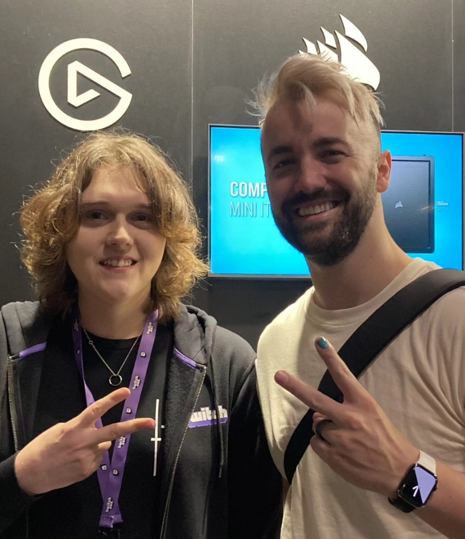 Had a wonderful time at Twitch-con this year! Got to meet up with <a href="/HarrisHeller/">Harris Heller</a> as well. Great guy!
