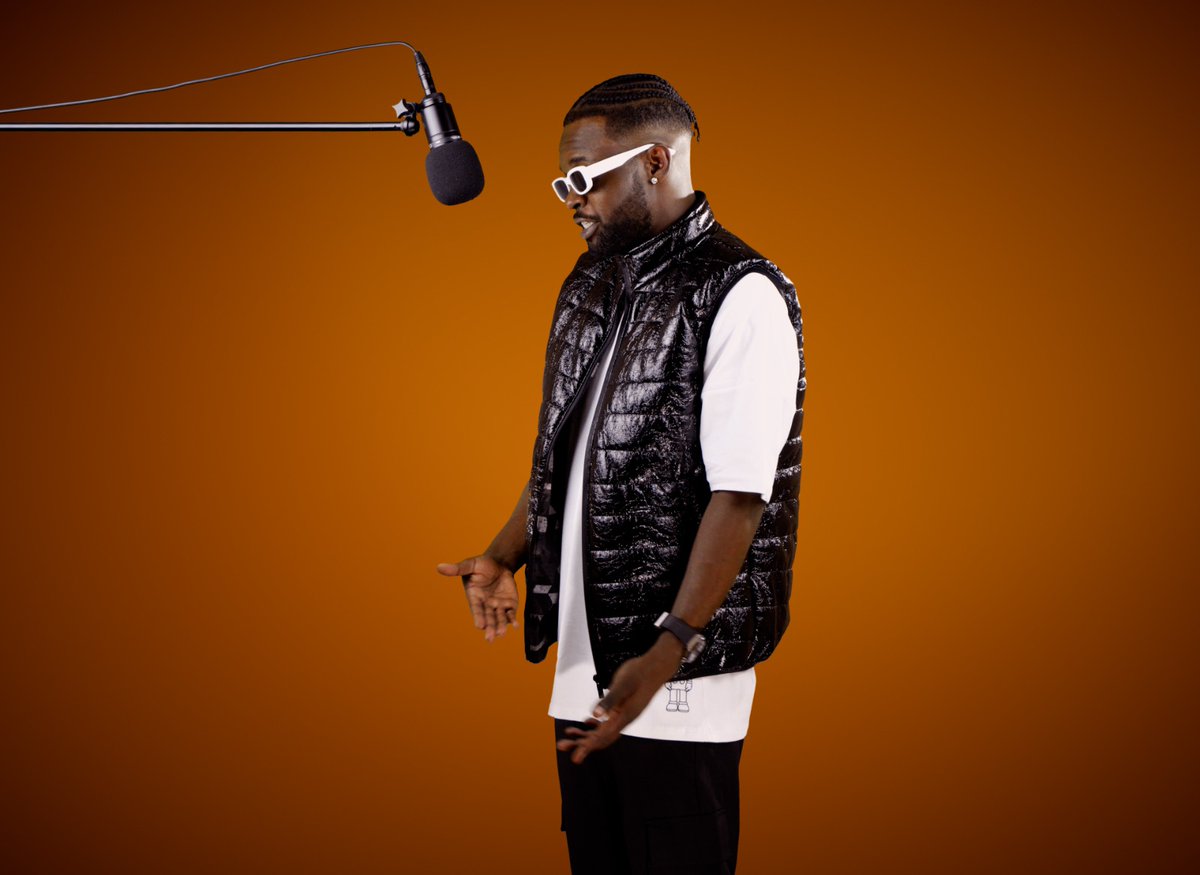 moneyleprince's tweet photo. MONEY Le Prince -Live version studio.. 21-07 21h  YouTube 
#moneyleprince #money #mo21 https://t.co/gg0BiIMCiY