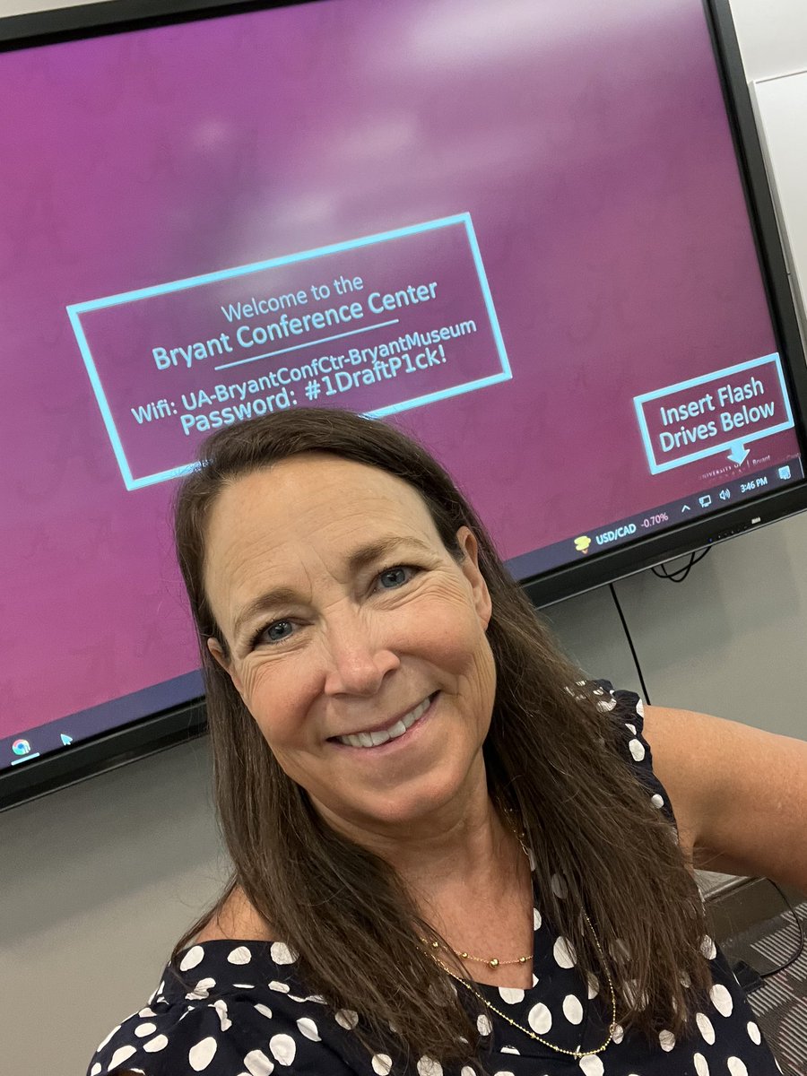 susangbarber's tweet image. This weeks office - excited to be back in my home state #aplitchat